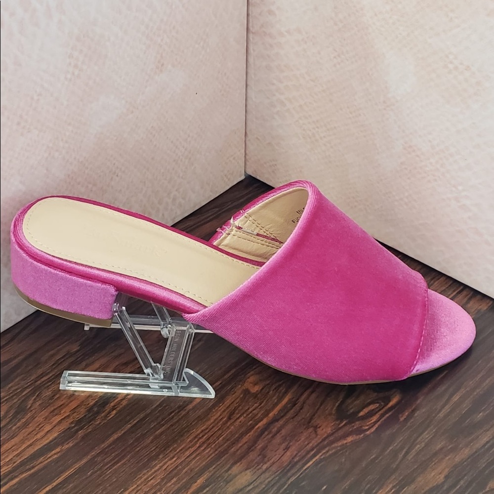 Velvety Ope-toe Mules